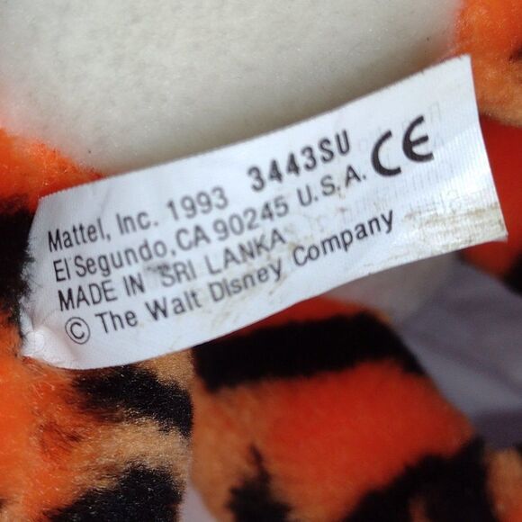 Two 1993 Walt Disney World Winnie the Pooh Plush Characters Tigger and Piglet - Picture 8 of 9